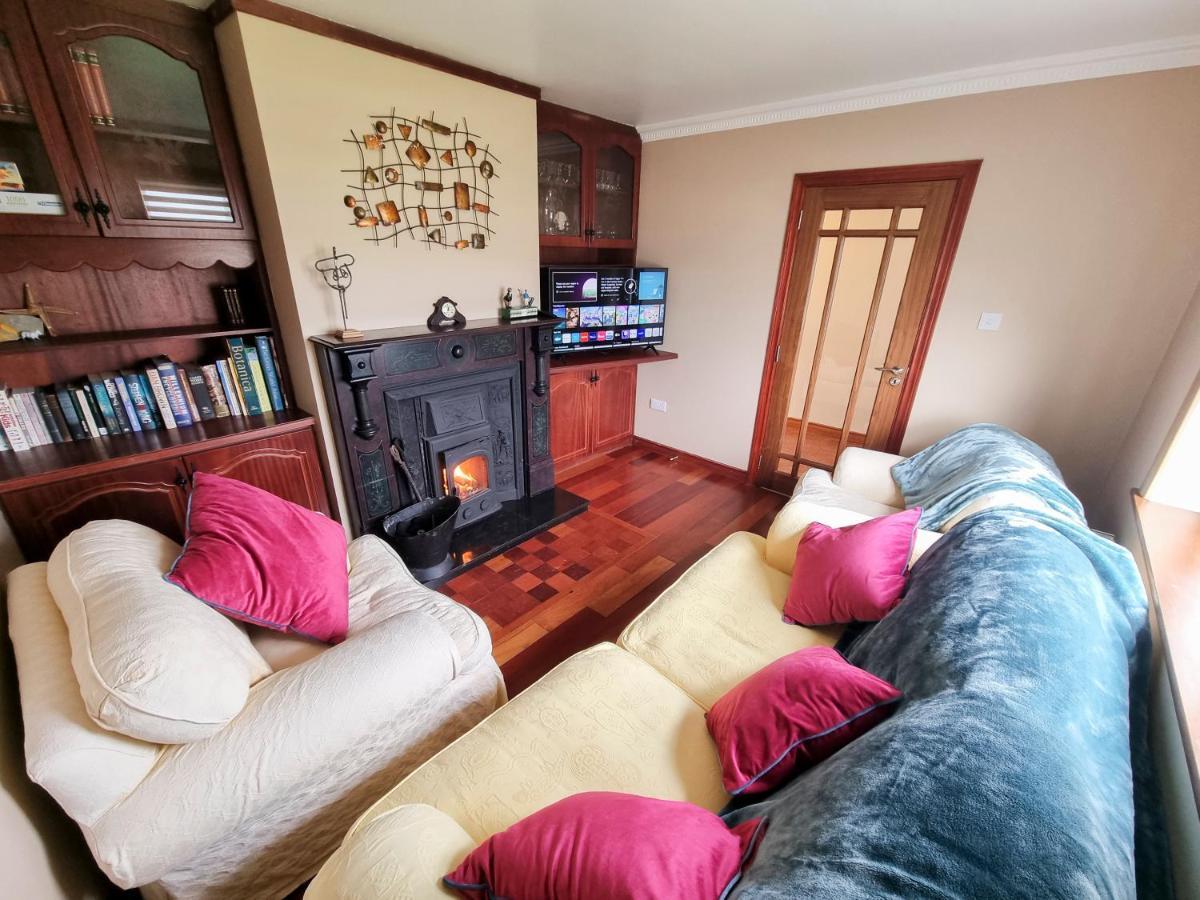 3 Bed Renovated Cottage Carramore Lake, Belmullet Балина Екстериор снимка